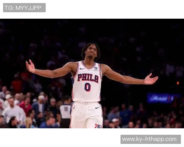 马克西称赞乌布雷在场上积极发声带动队友攻防两端表现出色 马克西称赞乌布雷在场上积极发声带动队友攻防两端表现出色