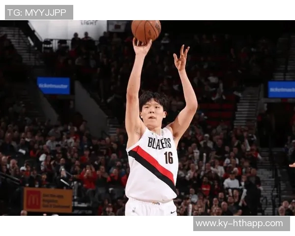 乐福盛赞杨瀚森天赋出众与他并肩作战让我倍感快乐 乐福盛赞杨瀚森天赋出众与他并肩作战让我倍感快乐