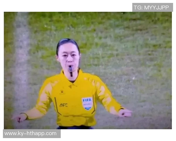 武汉女足亚冠首球诞生唐涵助攻乌龙球巧妙越过门线